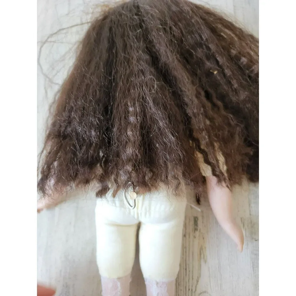 Vintage‎ wind up AS IS girl porcelain doll collectible school girl